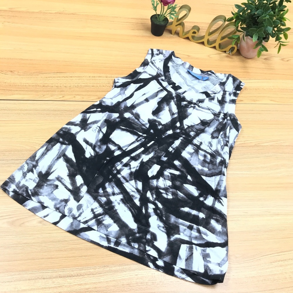 Simply Vera Wang | Tank